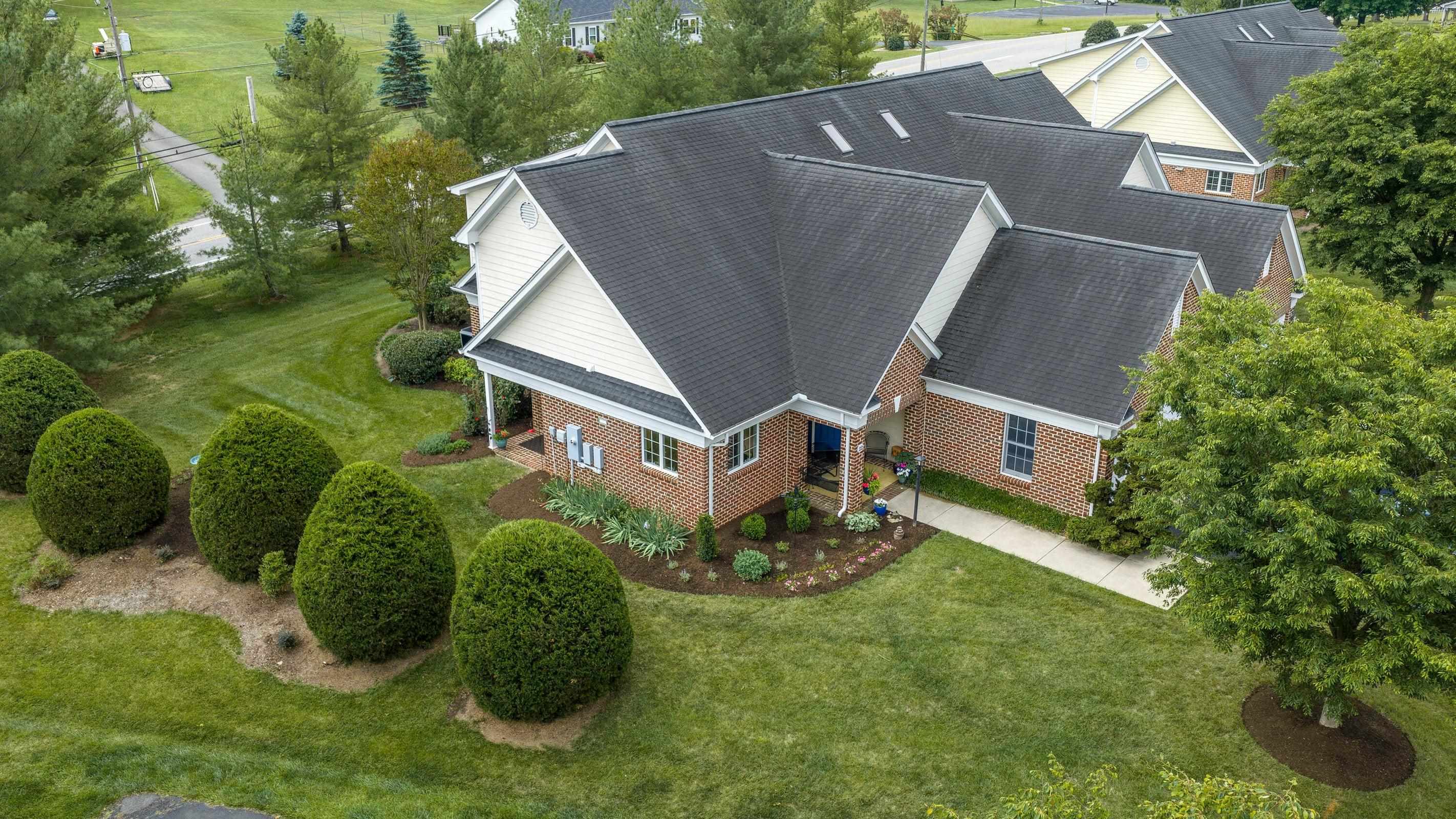 22 HAVEN OAK CT, LEXINGTON, Virginia 24450, 3 Bedrooms Bedrooms, ,3 BathroomsBathrooms,Residential,22 Haven Oak Ct Lexington, VA 24450,22 HAVEN OAK CT,678446 MLS # 678446