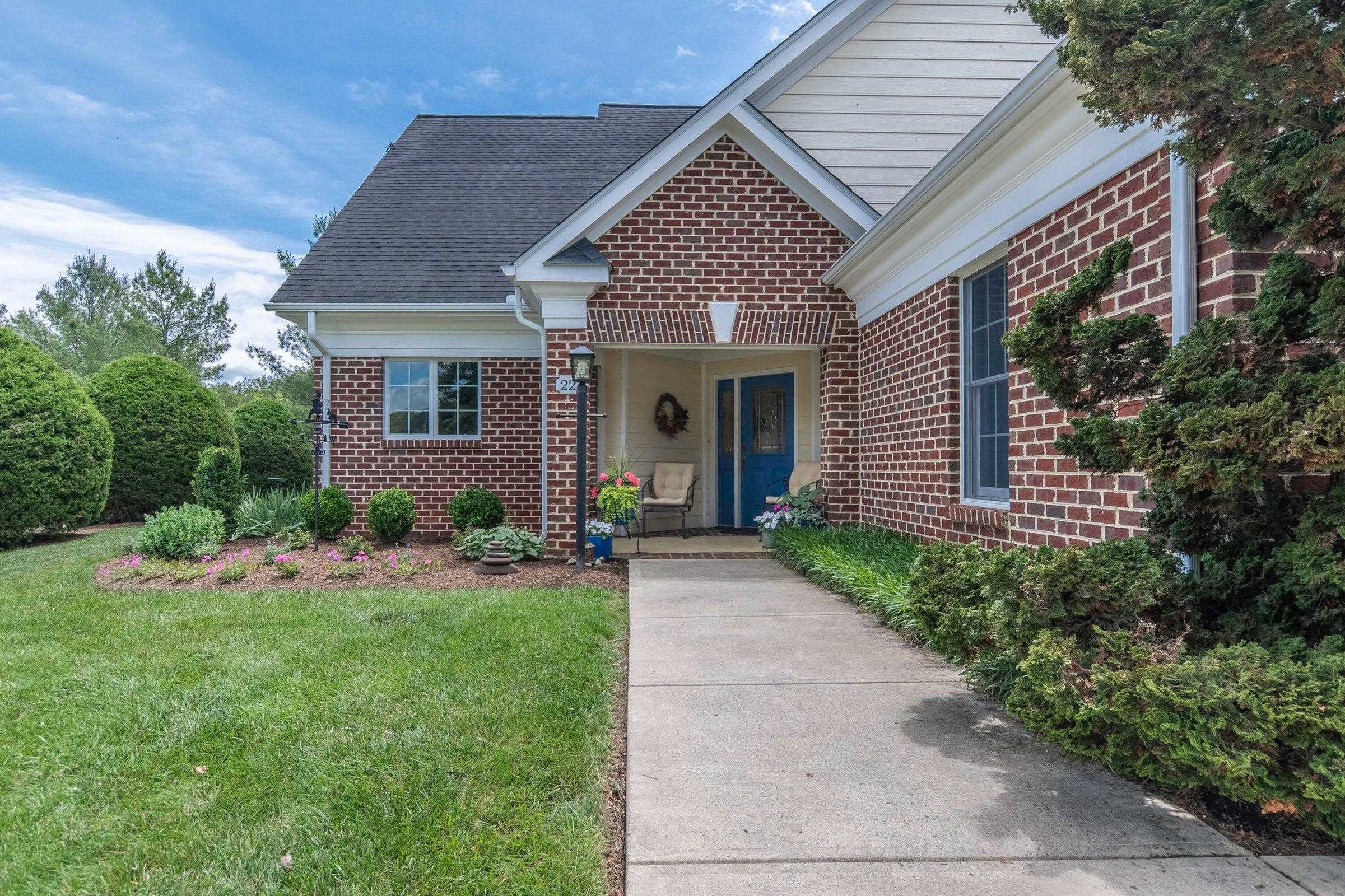 22 HAVEN OAK CT, LEXINGTON, Virginia 24450, 3 Bedrooms Bedrooms, ,3 BathroomsBathrooms,Residential,22 Haven Oak Ct Lexington, VA 24450,22 HAVEN OAK CT,678446 MLS # 678446