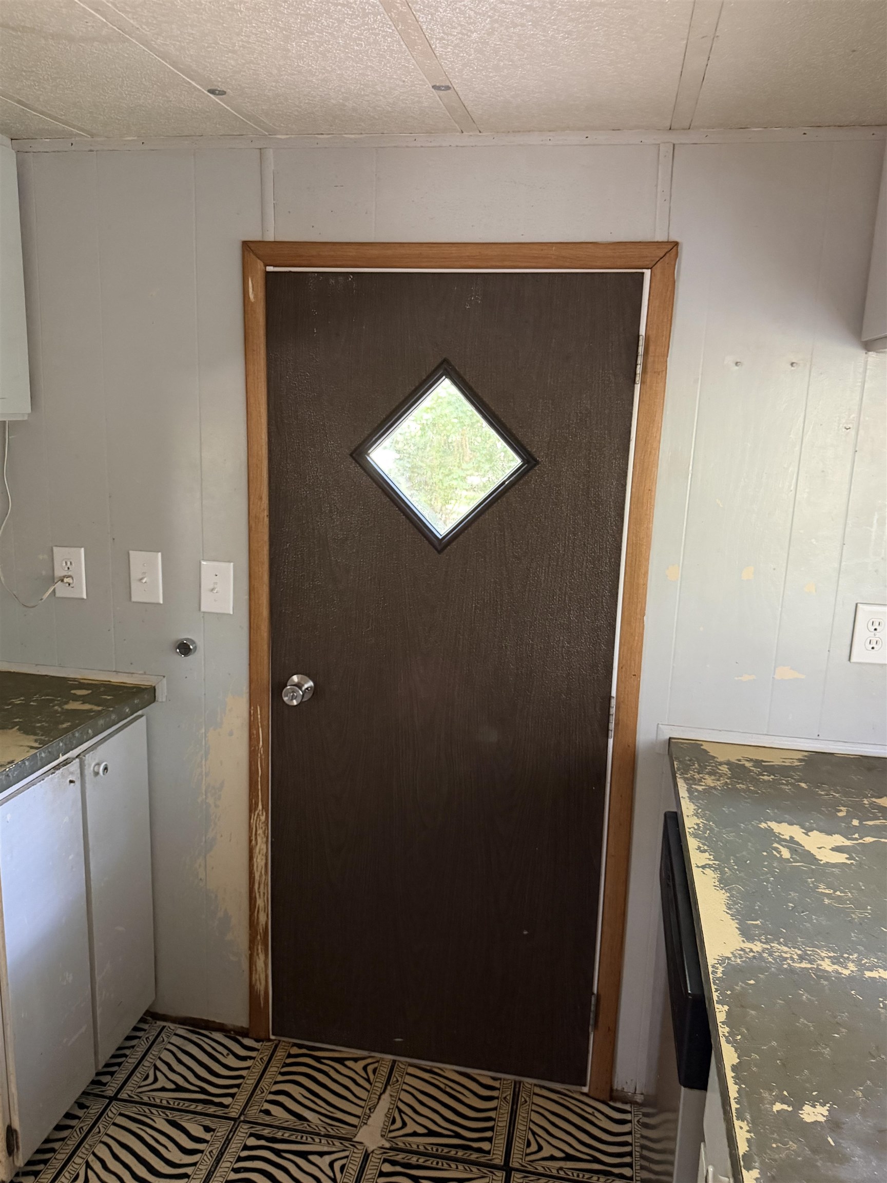 562 WEST AUGUSTA RD, WEST AUGUSTA, Virginia 24485, 2 Bedrooms Bedrooms, ,1 BathroomBathrooms,Residential,562 WEST AUGUSTA RD,678447 MLS # 678447 562 WEST AUGUSTA RD, WEST AUGUSTA, Virginia 24485, 2 Bedrooms Bedrooms, ,1 BathroomBathrooms,Residential,562 WEST AUGUSTA RD,678447 MLS # 678447