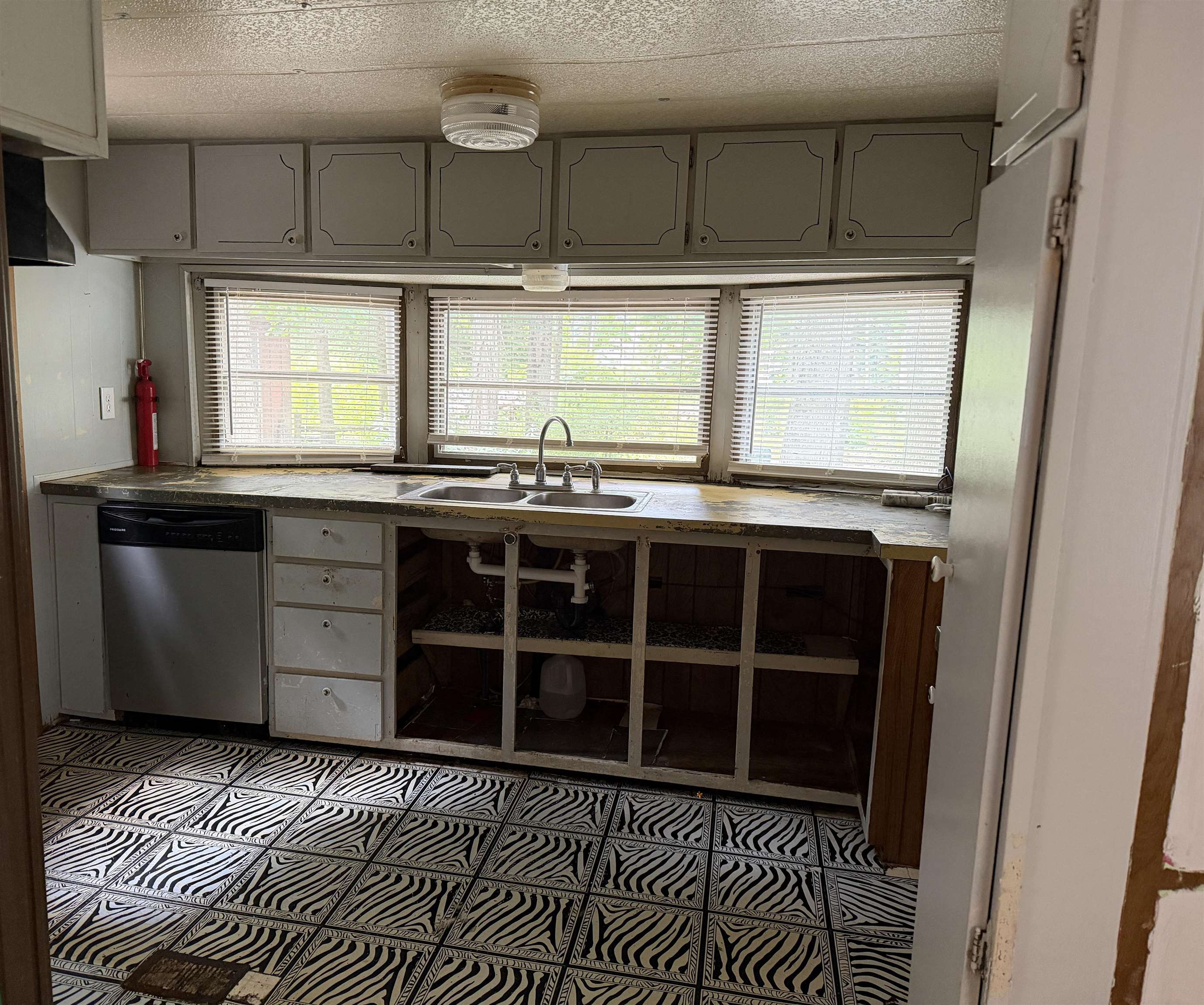 562 WEST AUGUSTA RD, WEST AUGUSTA, Virginia 24485, 2 Bedrooms Bedrooms, ,1 BathroomBathrooms,Residential,562 WEST AUGUSTA RD,678447 MLS # 678447 562 WEST AUGUSTA RD, WEST AUGUSTA, Virginia 24485, 2 Bedrooms Bedrooms, ,1 BathroomBathrooms,Residential,562 WEST AUGUSTA RD,678447 MLS # 678447
