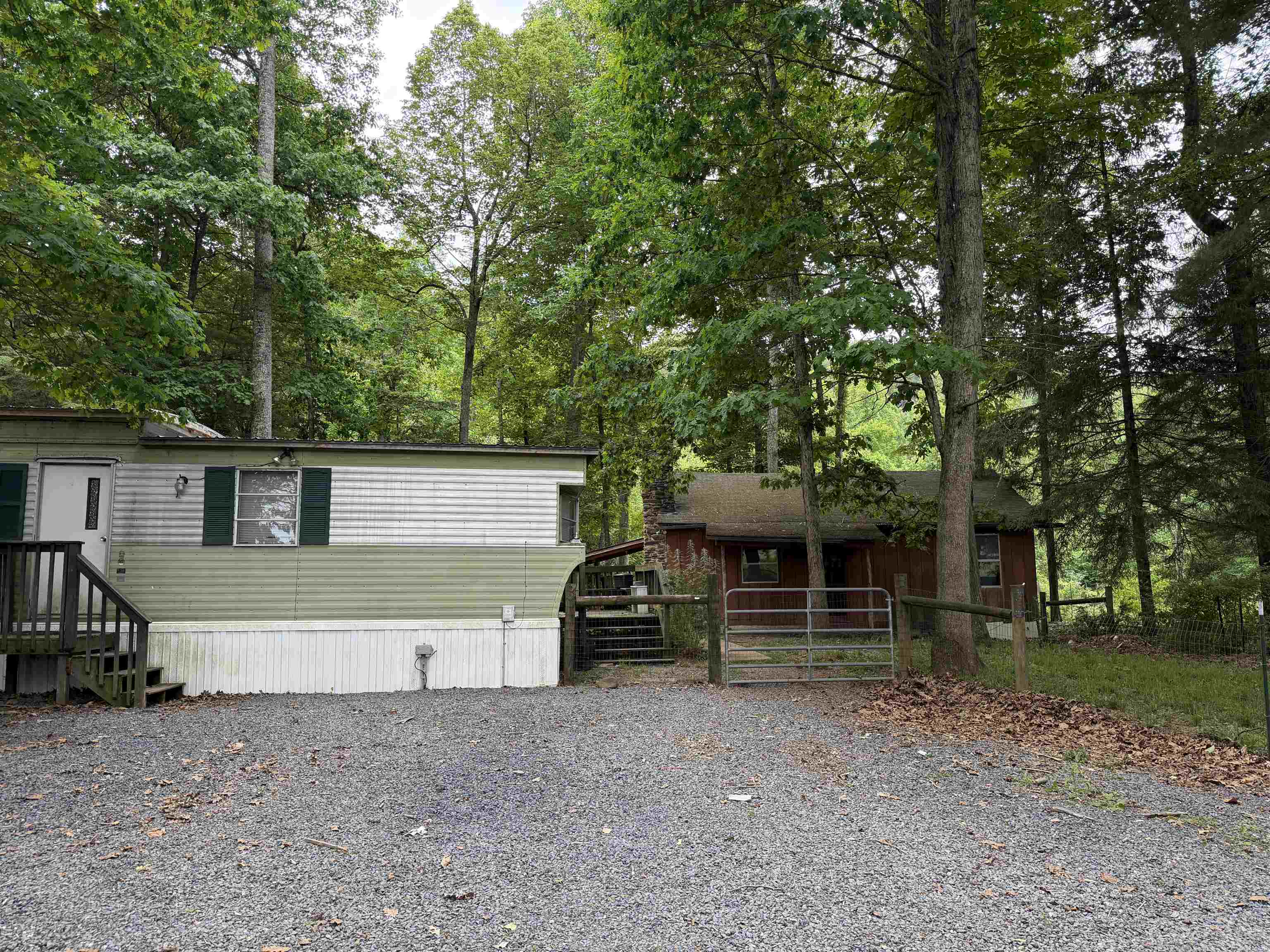 562 WEST AUGUSTA RD, WEST AUGUSTA, Virginia 24485, 2 Bedrooms Bedrooms, ,1 BathroomBathrooms,Residential,562 WEST AUGUSTA RD,678447 MLS # 678447 562 WEST AUGUSTA RD, WEST AUGUSTA, Virginia 24485, 2 Bedrooms Bedrooms, ,1 BathroomBathrooms,Residential,562 WEST AUGUSTA RD,678447 MLS # 678447
