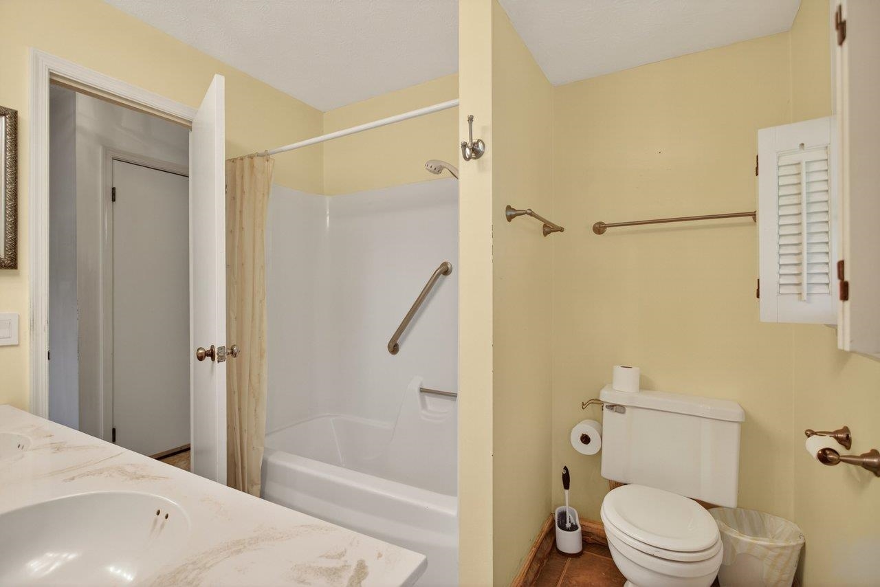 1665 MASSANETTA SPRINGS RD, ROCKINGHAM, Virginia 22801, 5 Bedrooms Bedrooms, ,3 BathroomsBathrooms,Residential,1665 MASSANETTA SPRINGS RD,678452 MLS # 678452