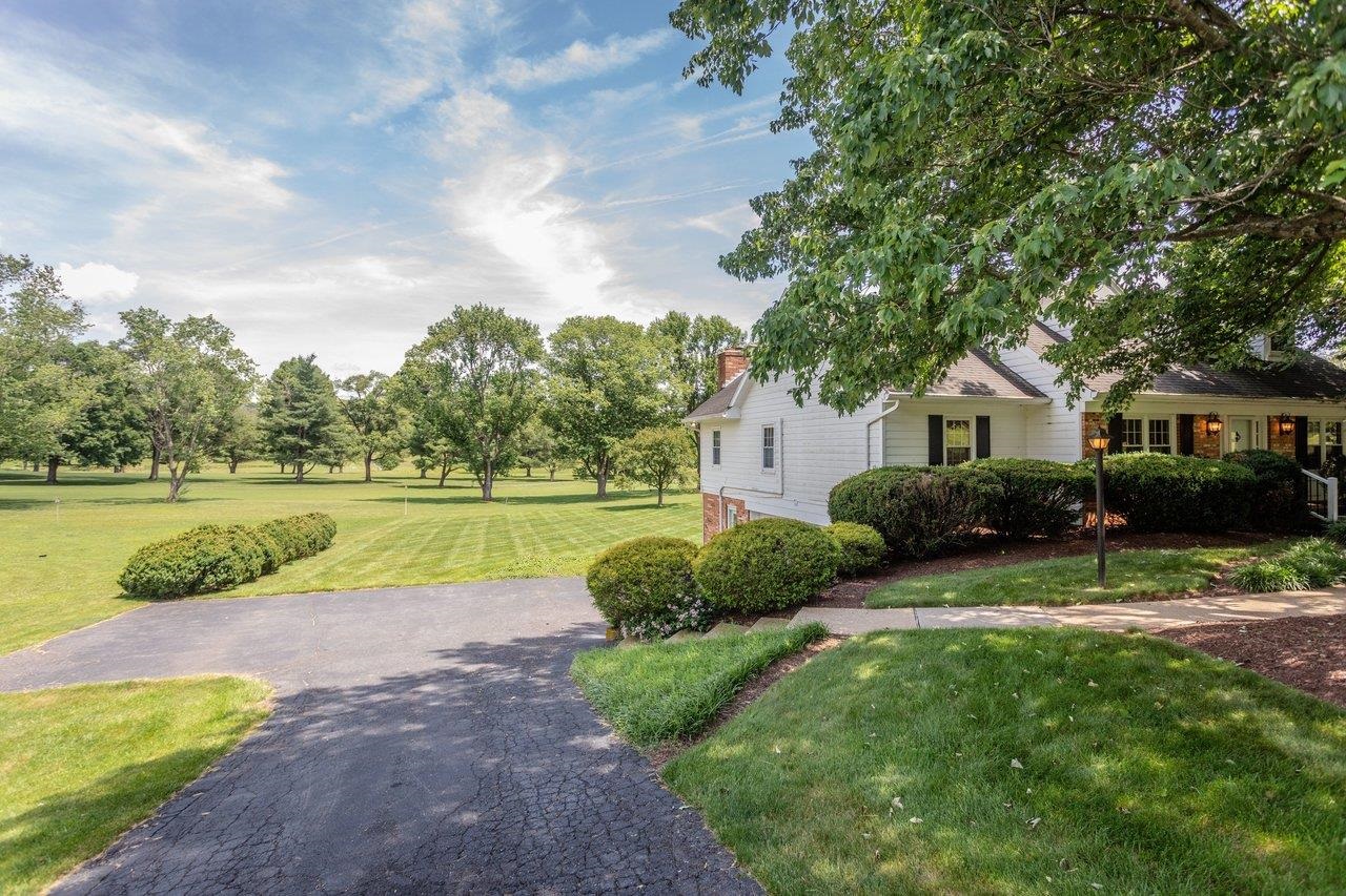 1665 MASSANETTA SPRINGS RD, ROCKINGHAM, Virginia 22801, 5 Bedrooms Bedrooms, ,3 BathroomsBathrooms,Residential,1665 MASSANETTA SPRINGS RD,678452 MLS # 678452