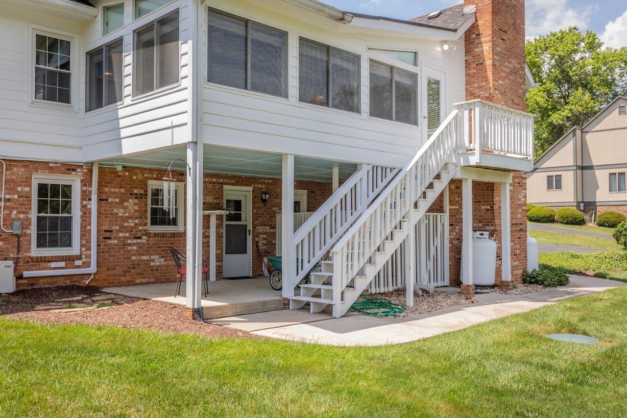 1665 MASSANETTA SPRINGS RD, ROCKINGHAM, Virginia 22801, 5 Bedrooms Bedrooms, ,3 BathroomsBathrooms,Residential,1665 MASSANETTA SPRINGS RD,678452 MLS # 678452