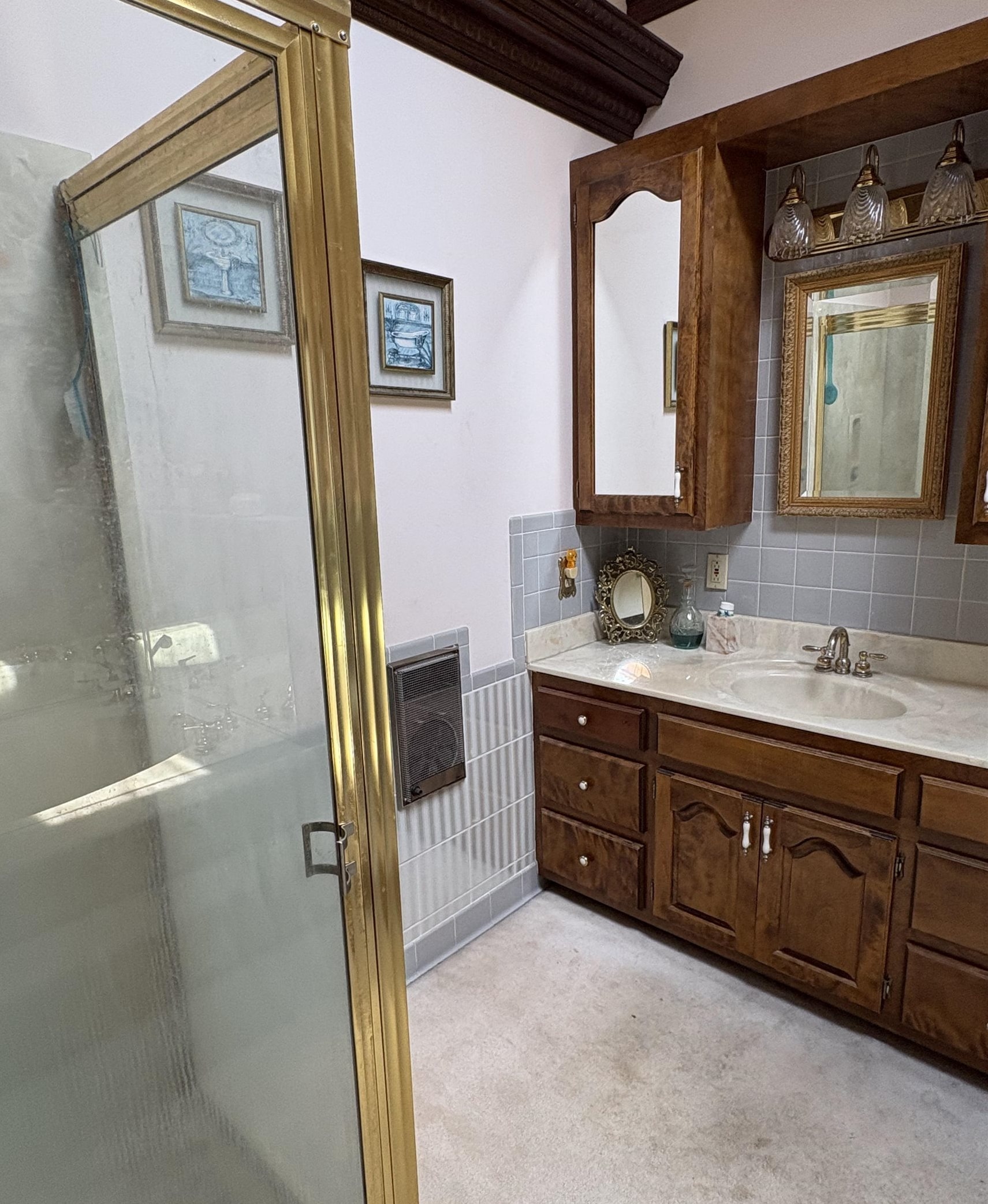 120 SHANGRILA LN, WAYNESBORO, Virginia 22980, 3 Bedrooms Bedrooms, ,3 BathroomsBathrooms,Residential,120 SHANGRILA LN,678453 MLS # 678453