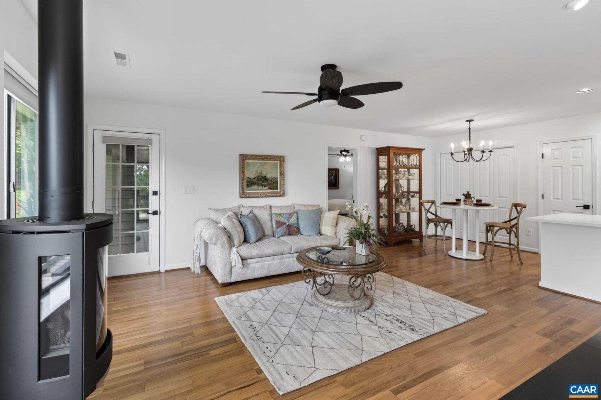 43 CREEKSIDE CIR, CHARLOTTESVILLE, Virginia 22902, 3 Bedrooms Bedrooms, ,2 BathroomsBathrooms,Residential,43 CREEKSIDE CIR,678464 MLS # 678464 43 CREEKSIDE CIR, CHARLOTTESVILLE, Virginia 22902, 3 Bedrooms Bedrooms, ,2 BathroomsBathrooms,Residential,43 CREEKSIDE CIR,678464 MLS # 678464