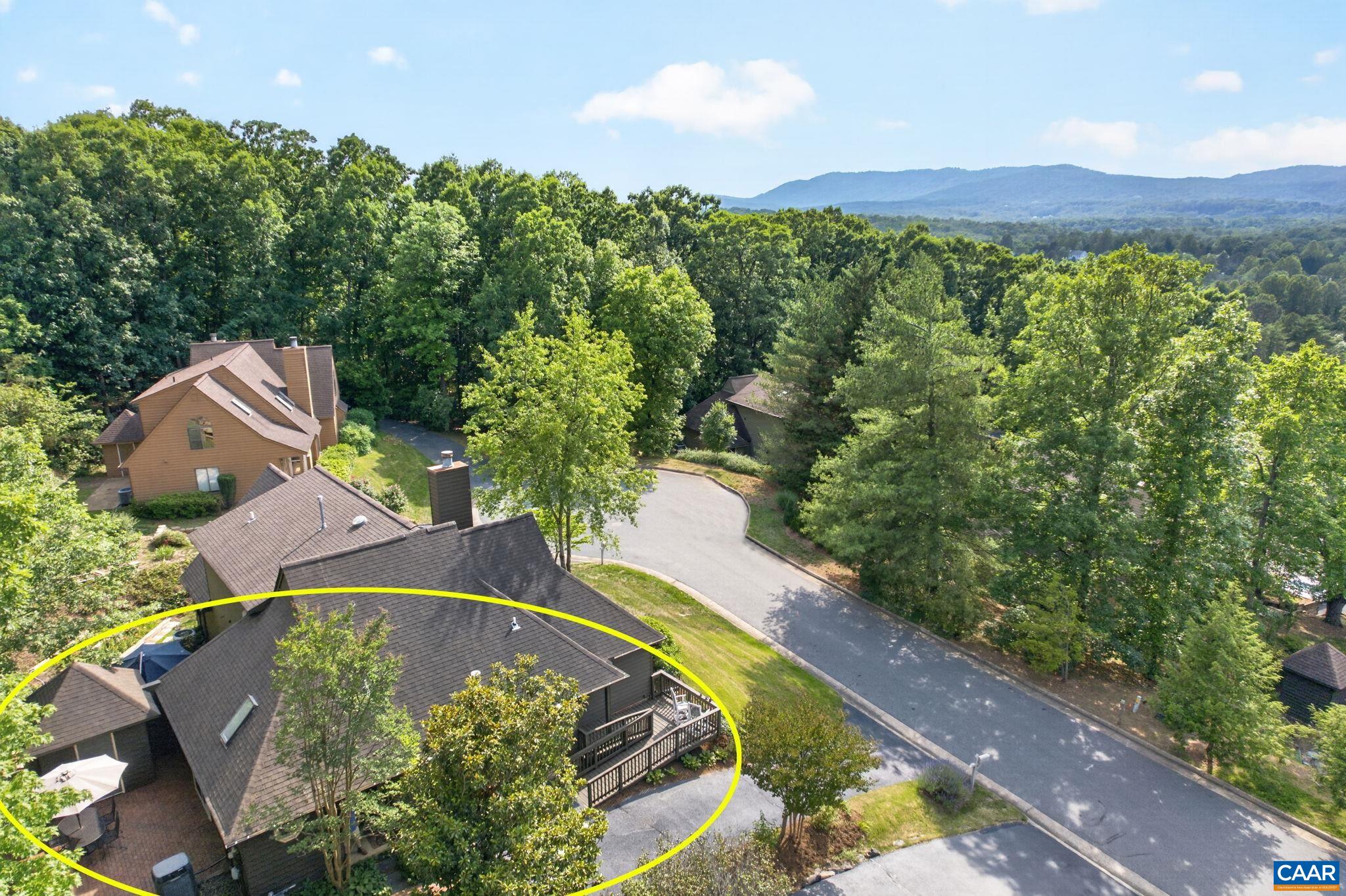 43 CREEKSIDE CIR, CHARLOTTESVILLE, Virginia 22902, 3 Bedrooms Bedrooms, ,2 BathroomsBathrooms,Residential,43 CREEKSIDE CIR,678464 MLS # 678464 43 CREEKSIDE CIR, CHARLOTTESVILLE, Virginia 22902, 3 Bedrooms Bedrooms, ,2 BathroomsBathrooms,Residential,43 CREEKSIDE CIR,678464 MLS # 678464