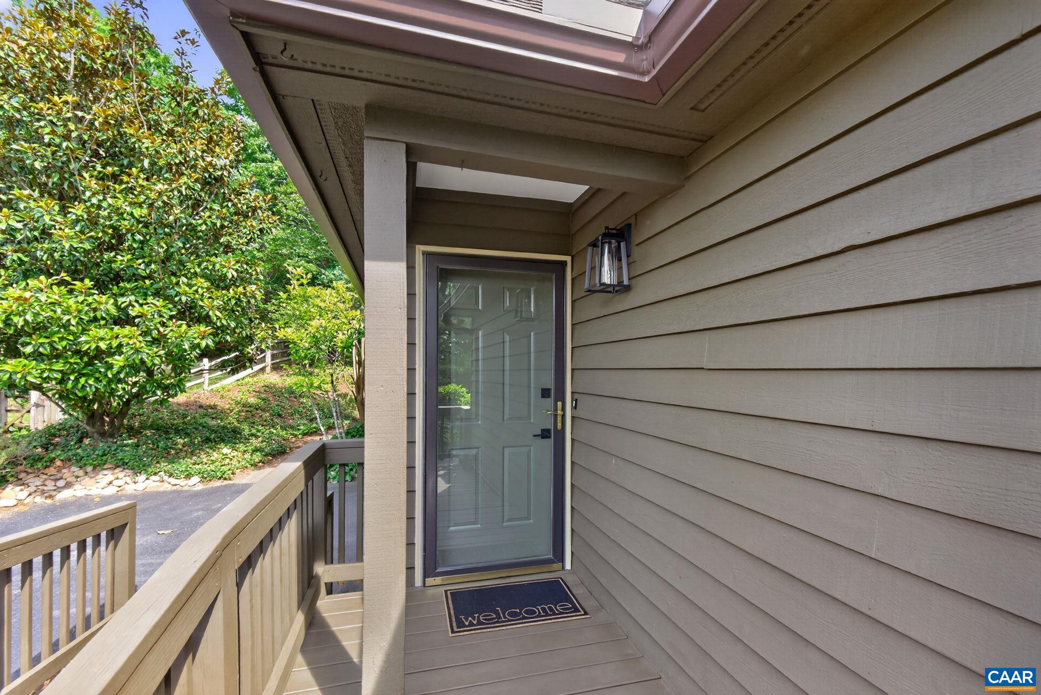 43 CREEKSIDE CIR, CHARLOTTESVILLE, Virginia 22902, 3 Bedrooms Bedrooms, ,2 BathroomsBathrooms,Residential,43 CREEKSIDE CIR,678464 MLS # 678464 43 CREEKSIDE CIR, CHARLOTTESVILLE, Virginia 22902, 3 Bedrooms Bedrooms, ,2 BathroomsBathrooms,Residential,43 CREEKSIDE CIR,678464 MLS # 678464