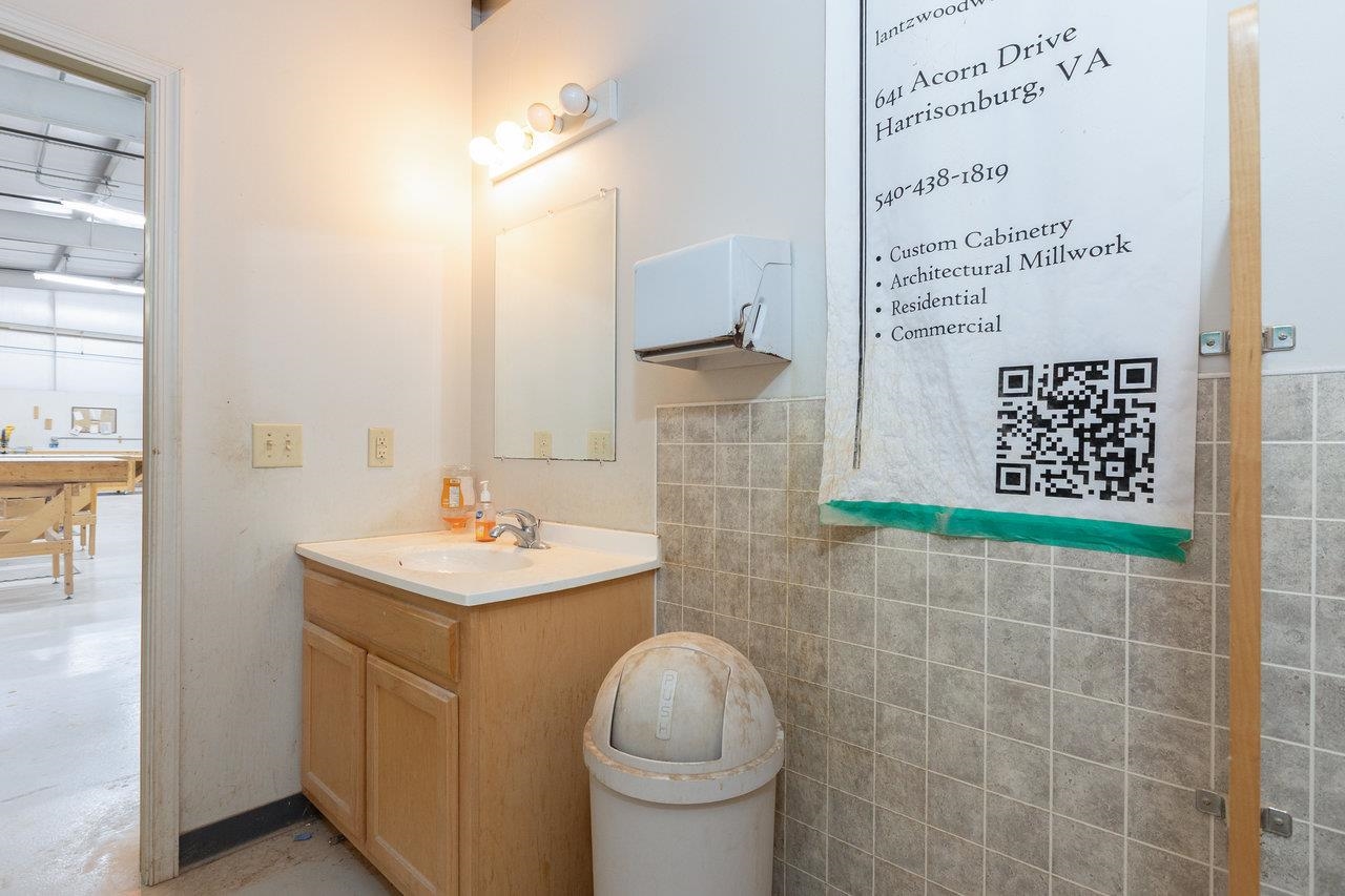 641 ACORN DR, HARRISONBURG, Virginia 22802, ,Commercial,641 ACORN DR,678493 MLS # 678493 641 ACORN DR, HARRISONBURG, Virginia 22802, ,Commercial,641 ACORN DR,678493 MLS # 678493