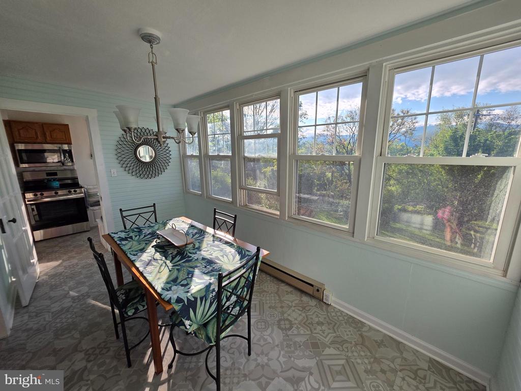 175 S COURT ST S, LURAY, Virginia 22835, 3 Bedrooms Bedrooms, ,2 BathroomsBathrooms,Residential,175 S COURT ST S,VAPA2006558 MLS # VAPA2006558 175 S COURT ST S, LURAY, Virginia 22835, 3 Bedrooms Bedrooms, ,2 BathroomsBathrooms,Residential,175 S COURT ST S,VAPA2006558 MLS # VAPA2006558