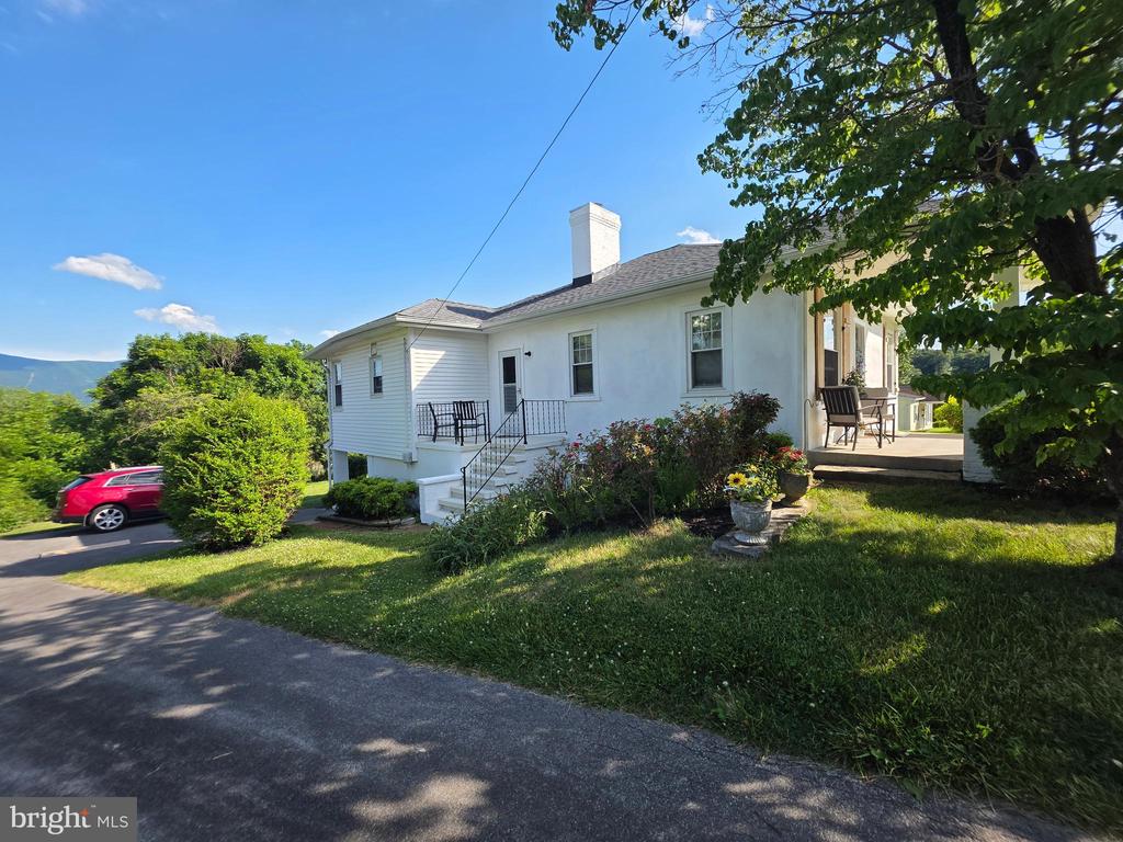 175 S COURT ST S, LURAY, Virginia 22835, 3 Bedrooms Bedrooms, ,2 BathroomsBathrooms,Residential,175 S COURT ST S,VAPA2006558 MLS # VAPA2006558 175 S COURT ST S, LURAY, Virginia 22835, 3 Bedrooms Bedrooms, ,2 BathroomsBathrooms,Residential,175 S COURT ST S,VAPA2006558 MLS # VAPA2006558