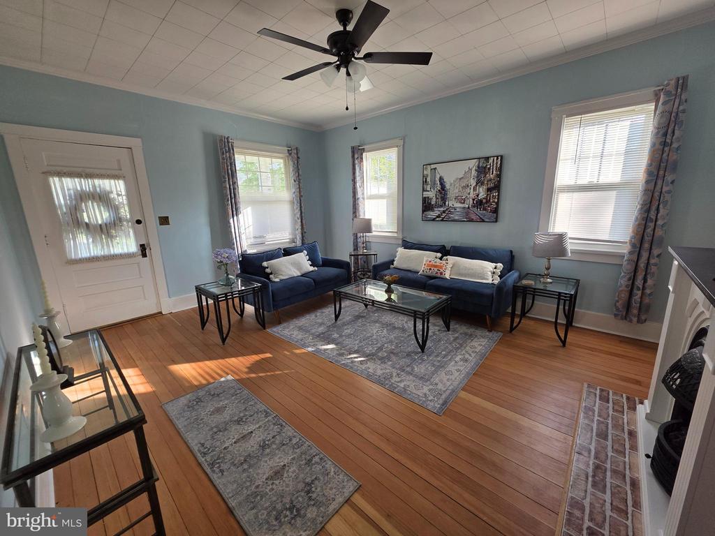 175 S COURT ST S, LURAY, Virginia 22835, 3 Bedrooms Bedrooms, ,2 BathroomsBathrooms,Residential,175 S COURT ST S,VAPA2006558 MLS # VAPA2006558 175 S COURT ST S, LURAY, Virginia 22835, 3 Bedrooms Bedrooms, ,2 BathroomsBathrooms,Residential,175 S COURT ST S,VAPA2006558 MLS # VAPA2006558
