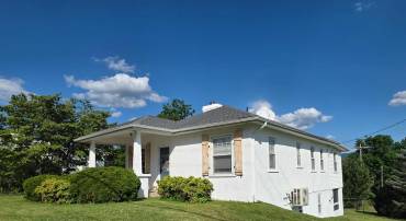 175 S COURT ST S, LURAY, Virginia 22835, 3 Bedrooms Bedrooms, ,2 BathroomsBathrooms,Residential,175 S COURT ST S,VAPA2006558 MLS # VAPA2006558