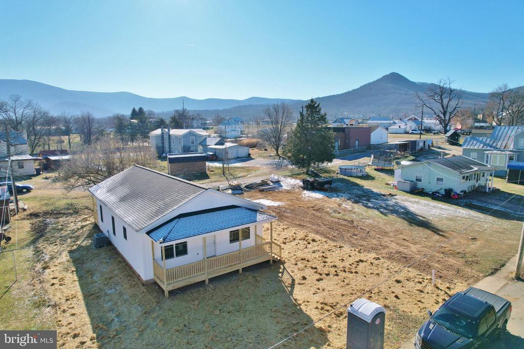 240 DEFORD AVE, STANLEY, Virginia 22851, 3 Bedrooms Bedrooms, ,2 BathroomsBathrooms,Residential,240 DEFORD AVE,VAPA2006560 MLS # VAPA2006560 240 DEFORD AVE, STANLEY, Virginia 22851, 3 Bedrooms Bedrooms, ,2 BathroomsBathrooms,Residential,240 DEFORD AVE,VAPA2006560 MLS # VAPA2006560