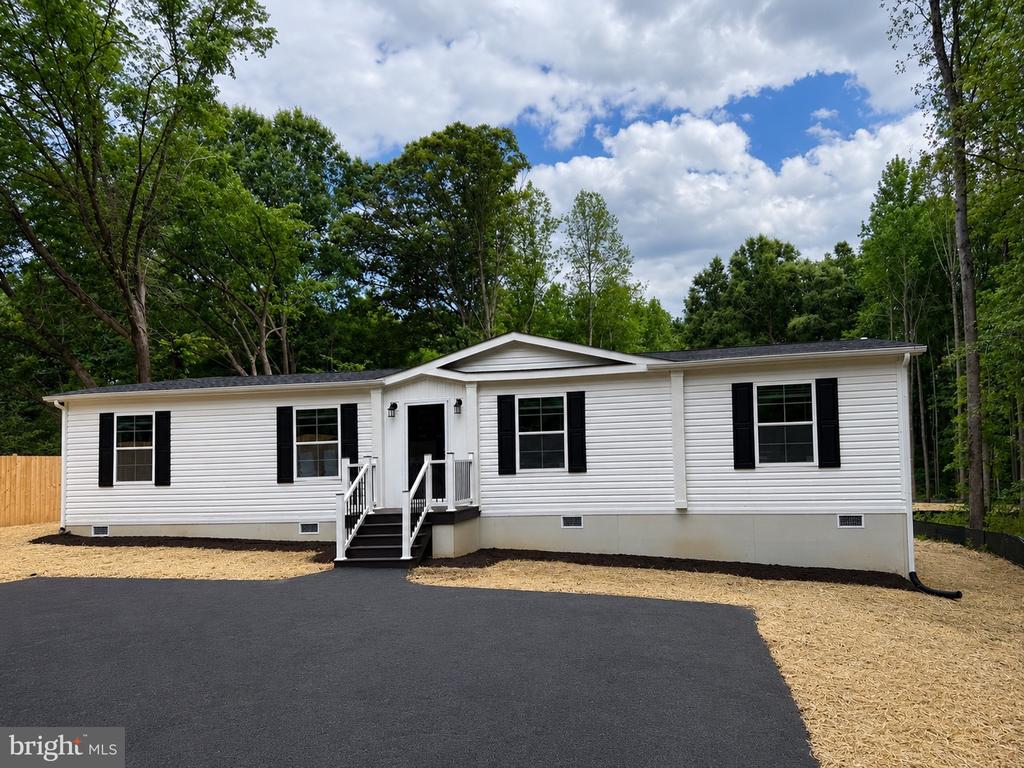 12032 BELFONTE RD, BUMPASS, Virginia 23024, 3 Bedrooms Bedrooms, ,2 BathroomsBathrooms,Residential,12032 BELFONTE RD,VASP2042952 MLS # VASP2042952 12032 BELFONTE RD, BUMPASS, Virginia 23024, 3 Bedrooms Bedrooms, ,2 BathroomsBathrooms,Residential,12032 BELFONTE RD,VASP2042952 MLS # VASP2042952