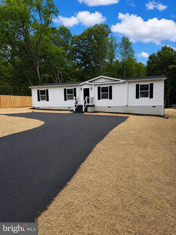 12032 BELFONTE RD, BUMPASS, Virginia 23024, 3 Bedrooms Bedrooms, ,2 BathroomsBathrooms,Residential,12032 BELFONTE RD,VASP2042952 MLS # VASP2042952 12032 BELFONTE RD, BUMPASS, Virginia 23024, 3 Bedrooms Bedrooms, ,2 BathroomsBathrooms,Residential,12032 BELFONTE RD,VASP2042952 MLS # VASP2042952