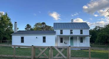 1983 HOWARDSVILLE TPKE, LYNDHURST, Virginia 22952, 3 Bedrooms Bedrooms, ,1 BathroomBathrooms,Residential,1983 HOWARDSVILLE TPKE,678227 MLS # 678227