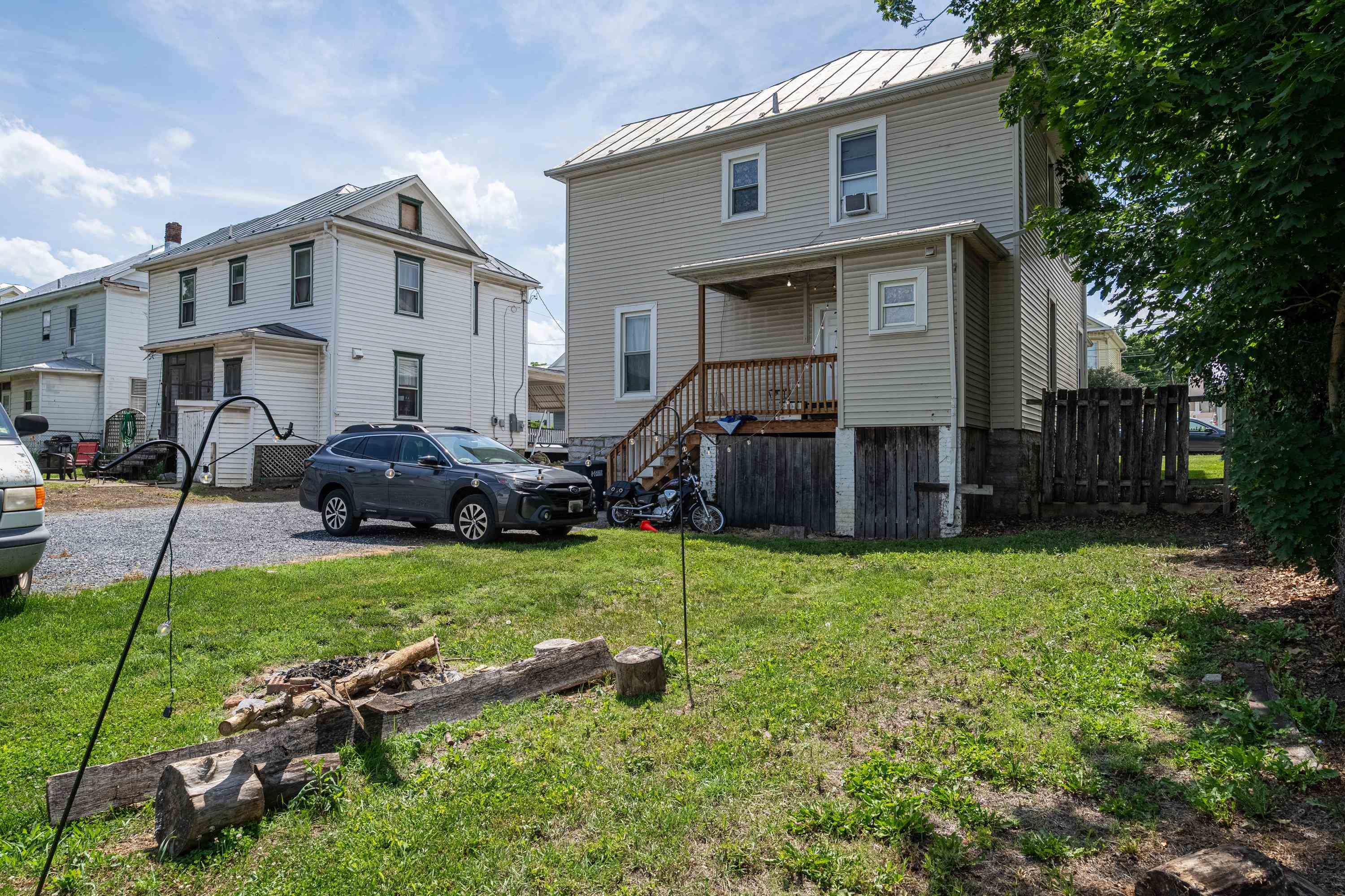 438 COLLICELLO ST, HARRISONBURG, Virginia 22802, 4 Bedrooms Bedrooms, ,1 BathroomBathrooms,Residential,438 COLLICELLO ST,678473 MLS # 678473 438 COLLICELLO ST, HARRISONBURG, Virginia 22802, 4 Bedrooms Bedrooms, ,1 BathroomBathrooms,Residential,438 COLLICELLO ST,678473 MLS # 678473