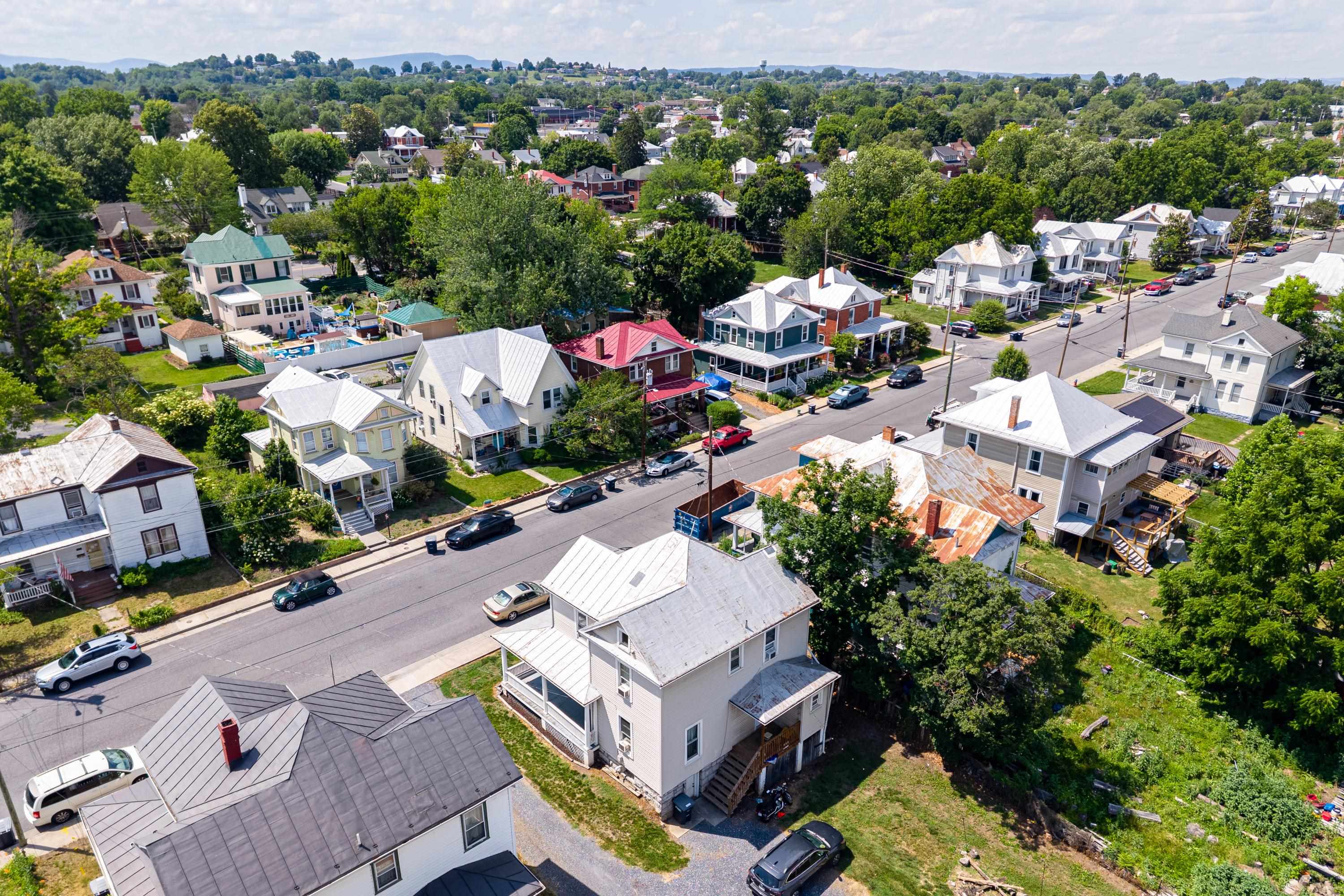 438 COLLICELLO ST, HARRISONBURG, Virginia 22802, 4 Bedrooms Bedrooms, ,1 BathroomBathrooms,Residential,438 COLLICELLO ST,678473 MLS # 678473 438 COLLICELLO ST, HARRISONBURG, Virginia 22802, 4 Bedrooms Bedrooms, ,1 BathroomBathrooms,Residential,438 COLLICELLO ST,678473 MLS # 678473