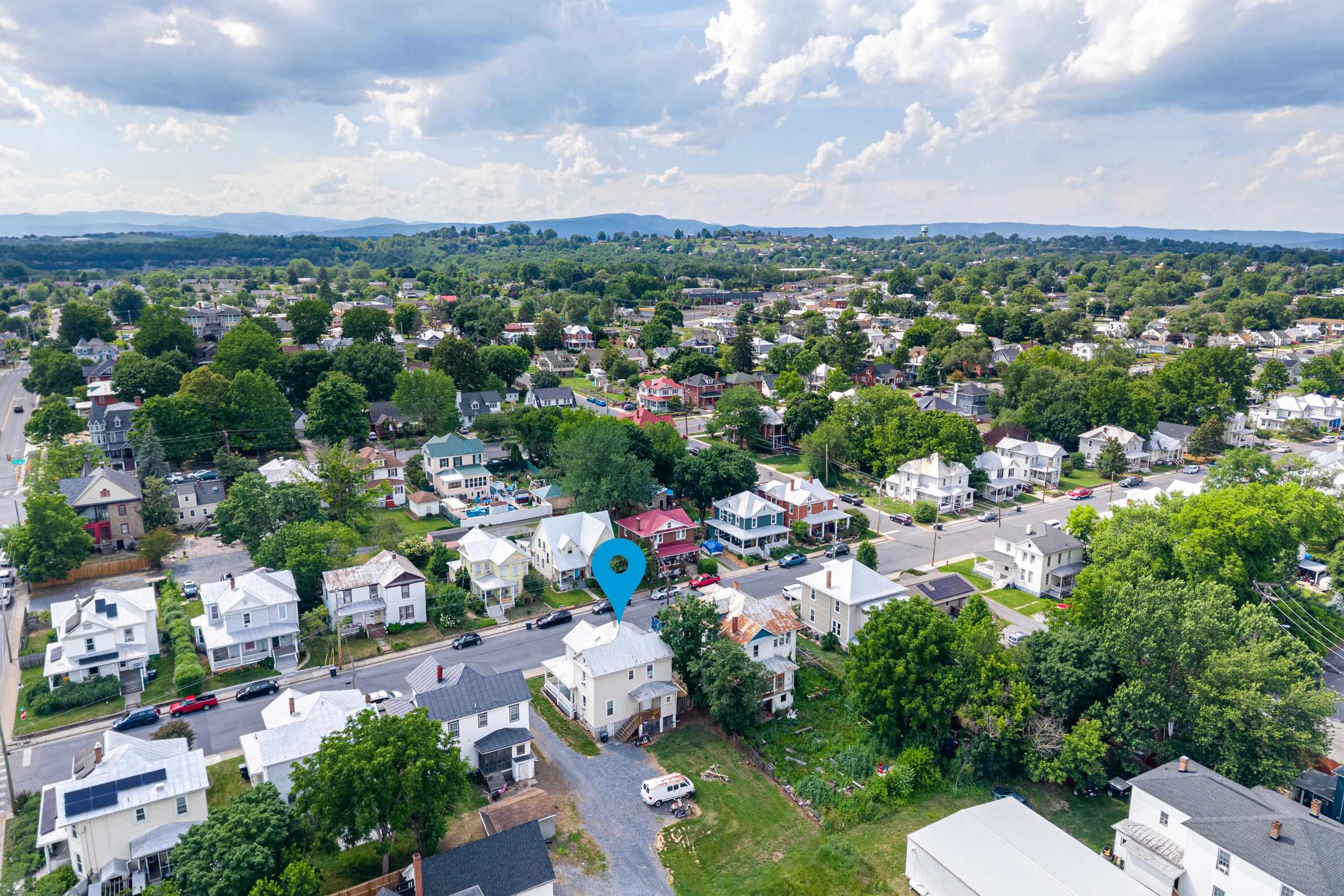 438 COLLICELLO ST, HARRISONBURG, Virginia 22802, 4 Bedrooms Bedrooms, ,1 BathroomBathrooms,Residential,438 COLLICELLO ST,678473 MLS # 678473 438 COLLICELLO ST, HARRISONBURG, Virginia 22802, 4 Bedrooms Bedrooms, ,1 BathroomBathrooms,Residential,438 COLLICELLO ST,678473 MLS # 678473