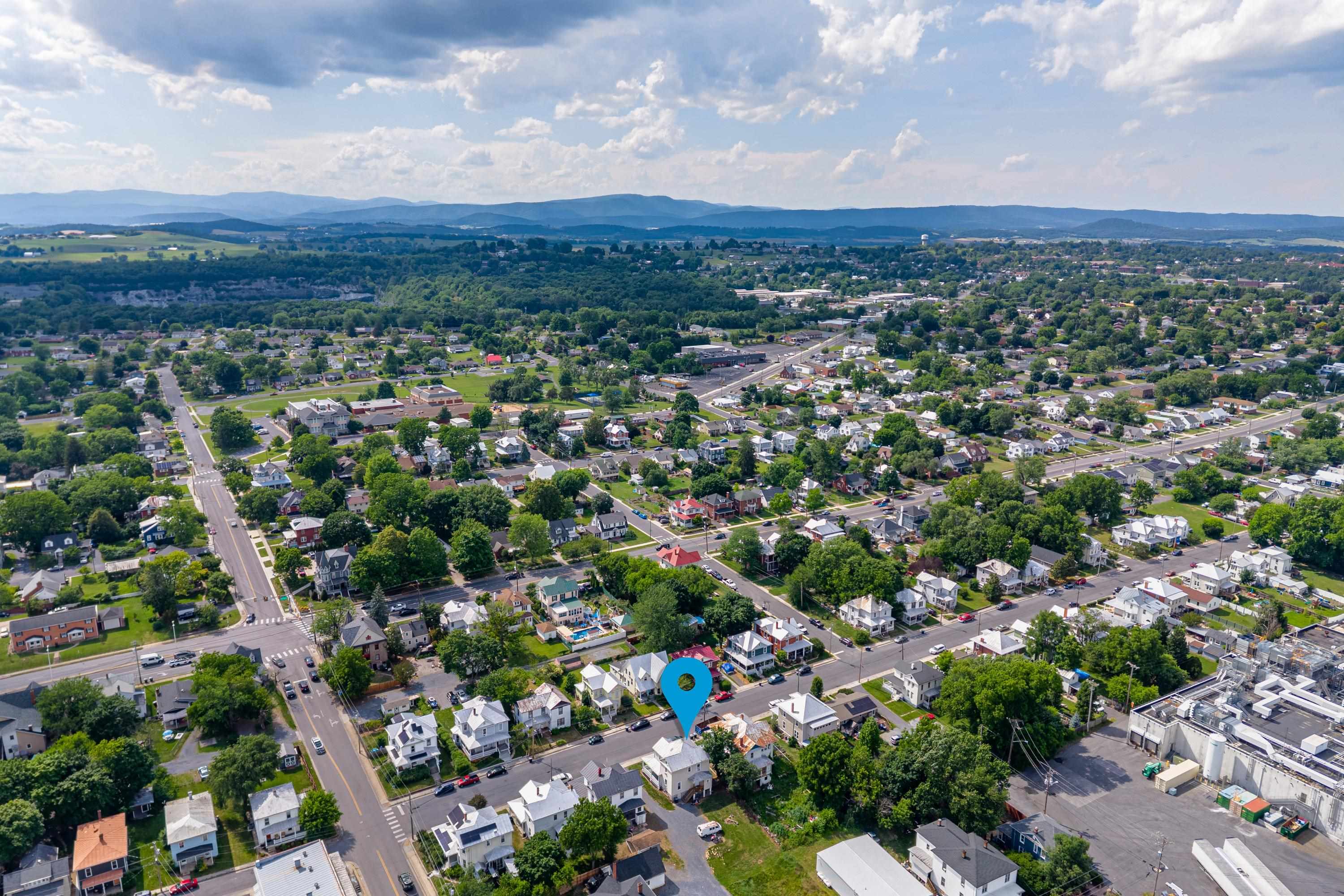 438 COLLICELLO ST, HARRISONBURG, Virginia 22802, 4 Bedrooms Bedrooms, ,1 BathroomBathrooms,Residential,438 COLLICELLO ST,678473 MLS # 678473 438 COLLICELLO ST, HARRISONBURG, Virginia 22802, 4 Bedrooms Bedrooms, ,1 BathroomBathrooms,Residential,438 COLLICELLO ST,678473 MLS # 678473