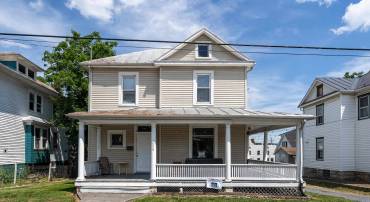 438 COLLICELLO ST, HARRISONBURG, Virginia 22802, 4 Bedrooms Bedrooms, ,1 BathroomBathrooms,Residential,438 COLLICELLO ST,678473 MLS # 678473