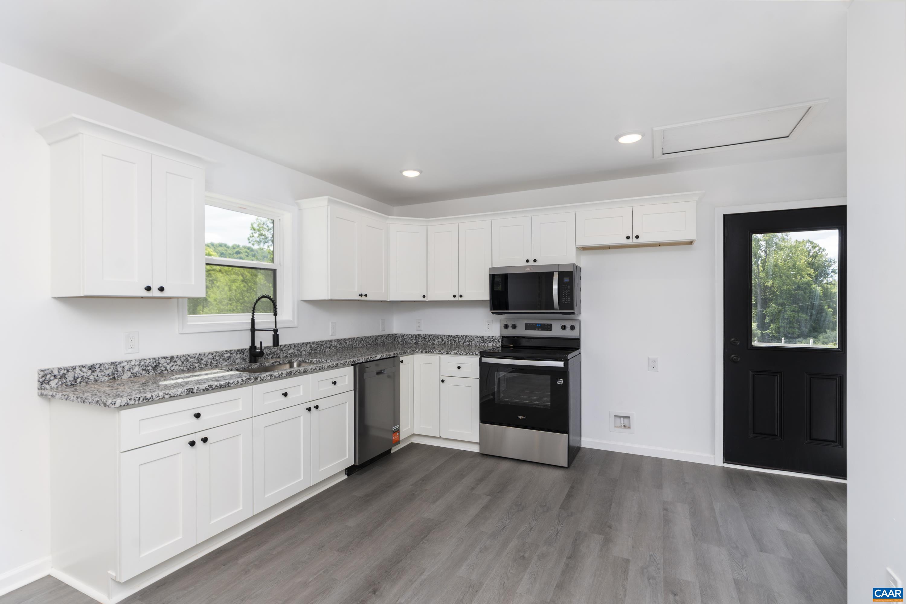 357 MONTREAL LN, SHIPMAN, Virginia 22971, 3 Bedrooms Bedrooms, ,2 BathroomsBathrooms,Residential,357 MONTREAL LN,678484 MLS # 678484 357 MONTREAL LN, SHIPMAN, Virginia 22971, 3 Bedrooms Bedrooms, ,2 BathroomsBathrooms,Residential,357 MONTREAL LN,678484 MLS # 678484