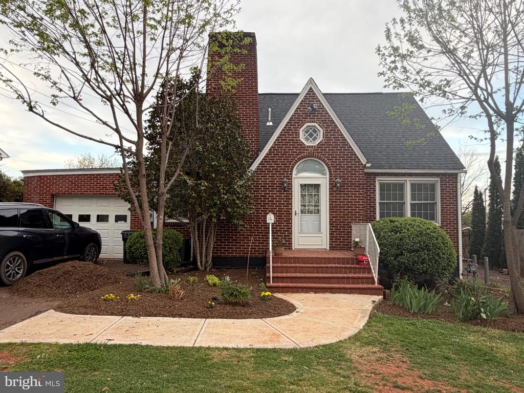 1235 S BLUE RIDGE AVE, CULPEPER, Virginia 22701, 3 Bedrooms Bedrooms, ,3 BathroomsBathrooms,Residential,1235 S BLUE RIDGE AVE,VACU2013468 MLS # VACU2013468 1235 S BLUE RIDGE AVE, CULPEPER, Virginia 22701, 3 Bedrooms Bedrooms, ,3 BathroomsBathrooms,Residential,1235 S BLUE RIDGE AVE,VACU2013468 MLS # VACU2013468