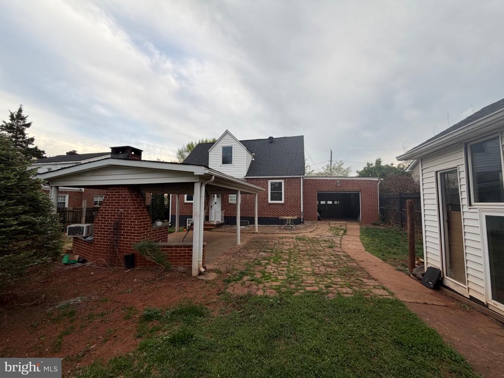 1235 S BLUE RIDGE AVE, CULPEPER, Virginia 22701, 3 Bedrooms Bedrooms, ,3 BathroomsBathrooms,Residential,1235 S BLUE RIDGE AVE,VACU2013468 MLS # VACU2013468 1235 S BLUE RIDGE AVE, CULPEPER, Virginia 22701, 3 Bedrooms Bedrooms, ,3 BathroomsBathrooms,Residential,1235 S BLUE RIDGE AVE,VACU2013468 MLS # VACU2013468
