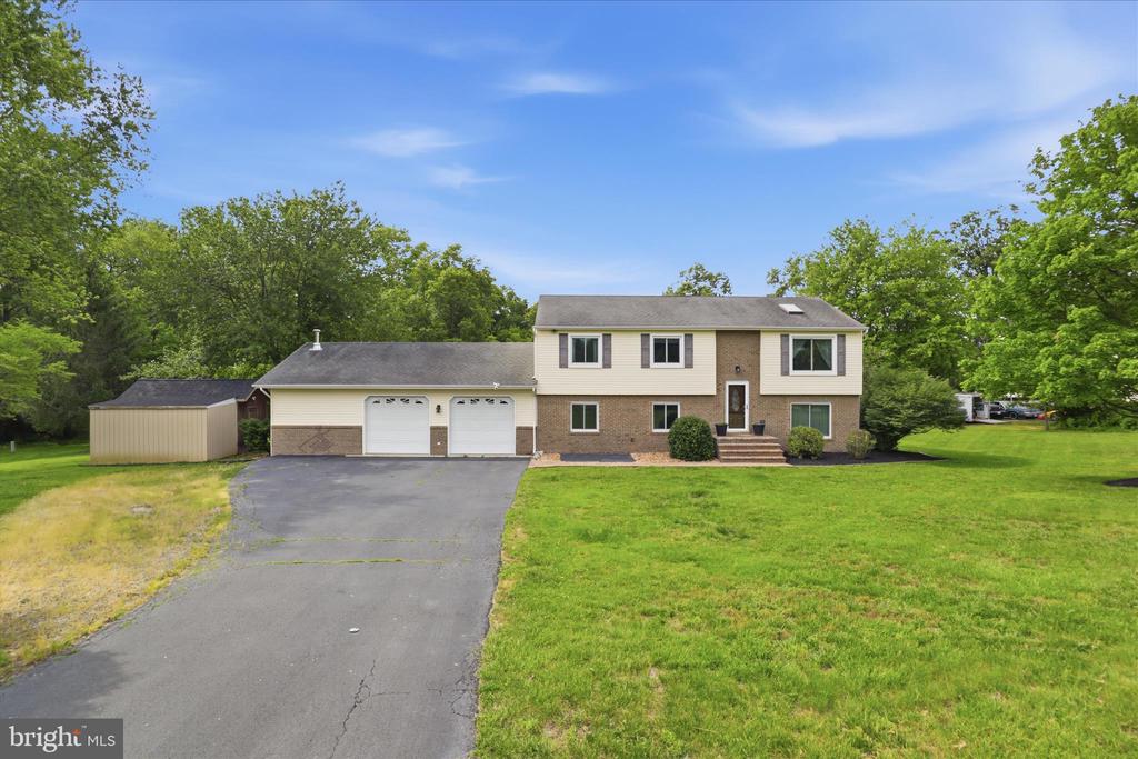 7264 TWILIGHT CT, WARRENTON, Virginia 20187, 4 Bedrooms Bedrooms, ,3 BathroomsBathrooms,Residential,7264 TWILIGHT CT,VAFQ2022296 MLS # VAFQ2022296