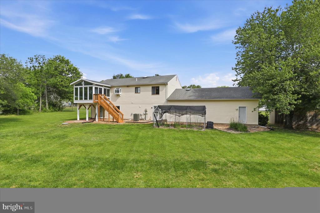 7264 TWILIGHT CT, WARRENTON, Virginia 20187, 4 Bedrooms Bedrooms, ,3 BathroomsBathrooms,Residential,7264 TWILIGHT CT,VAFQ2022296 MLS # VAFQ2022296