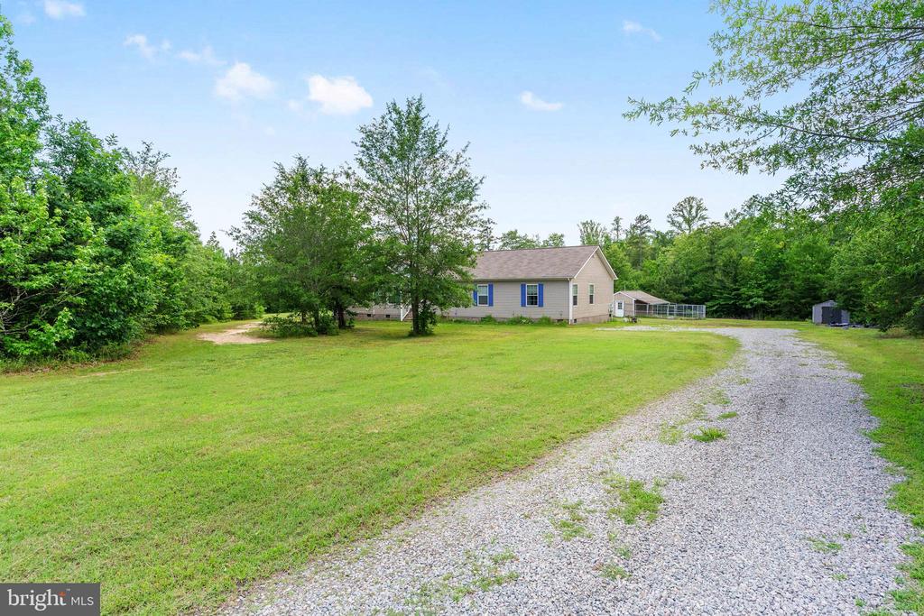 212 BRIAR CIR, BUMPASS, Virginia 23024, 4 Bedrooms Bedrooms, ,2 BathroomsBathrooms,Residential,212 BRIAR CIR,VALA2010082 MLS # VALA2010082 212 BRIAR CIR, BUMPASS, Virginia 23024, 4 Bedrooms Bedrooms, ,2 BathroomsBathrooms,Residential,212 BRIAR CIR,VALA2010082 MLS # VALA2010082