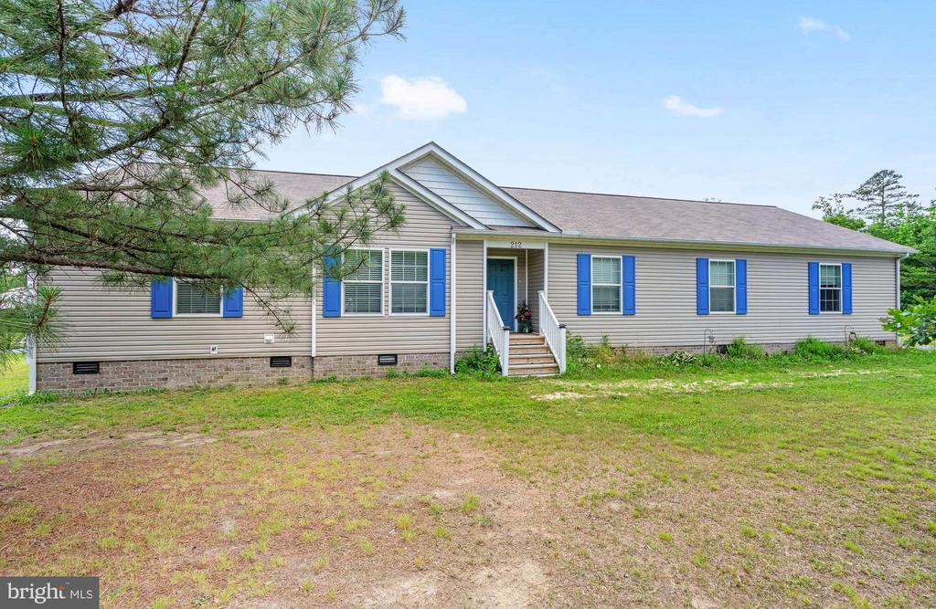 212 BRIAR CIR, BUMPASS, Virginia 23024, 4 Bedrooms Bedrooms, ,2 BathroomsBathrooms,Residential,212 BRIAR CIR,VALA2010082 MLS # VALA2010082 212 BRIAR CIR, BUMPASS, Virginia 23024, 4 Bedrooms Bedrooms, ,2 BathroomsBathrooms,Residential,212 BRIAR CIR,VALA2010082 MLS # VALA2010082