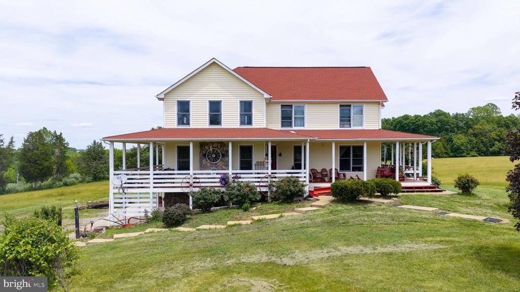 12501 W CATHARPIN RD, SPOTSYLVANIA, Virginia 22551, 4 Bedrooms Bedrooms, ,3 BathroomsBathrooms,Residential,12501 W CATHARPIN RD,VASP2042994 MLS # VASP2042994