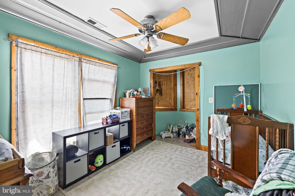 12501 W CATHARPIN RD, SPOTSYLVANIA, Virginia 22551, 4 Bedrooms Bedrooms, ,3 BathroomsBathrooms,Residential,12501 W CATHARPIN RD,VASP2042994 MLS # VASP2042994