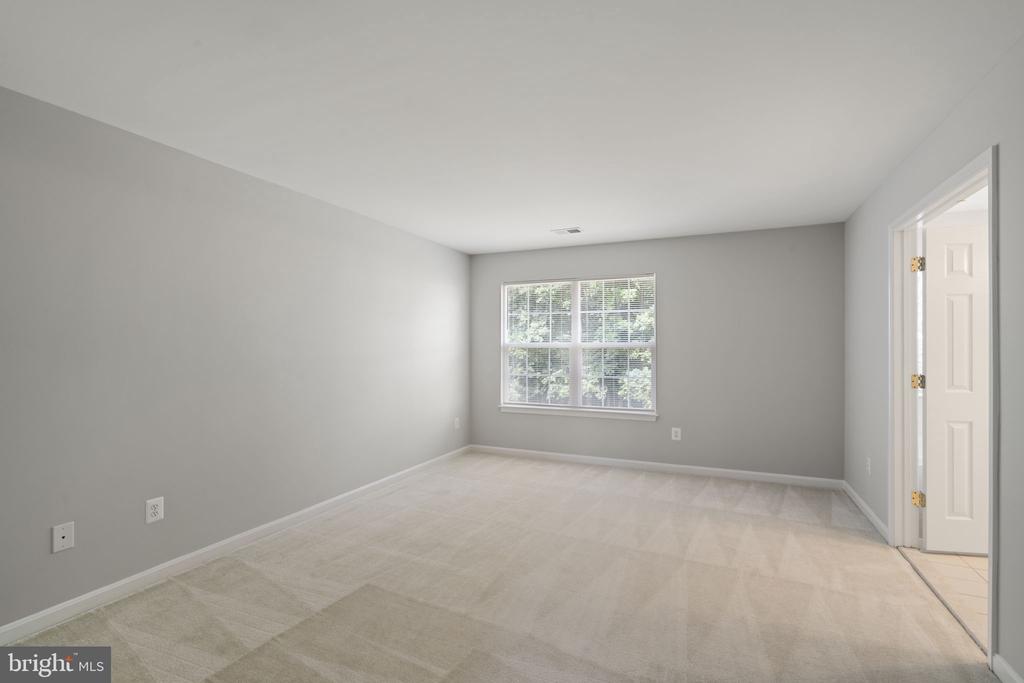 1026 LONGVIEW LN., CULPEPER, Virginia 22701, 3 Bedrooms Bedrooms, ,3 BathroomsBathrooms,Residential,1026 LONGVIEW LN.,VACU2014084 MLS # VACU2014084 1026 LONGVIEW LN., CULPEPER, Virginia 22701, 3 Bedrooms Bedrooms, ,3 BathroomsBathrooms,Residential,1026 LONGVIEW LN.,VACU2014084 MLS # VACU2014084