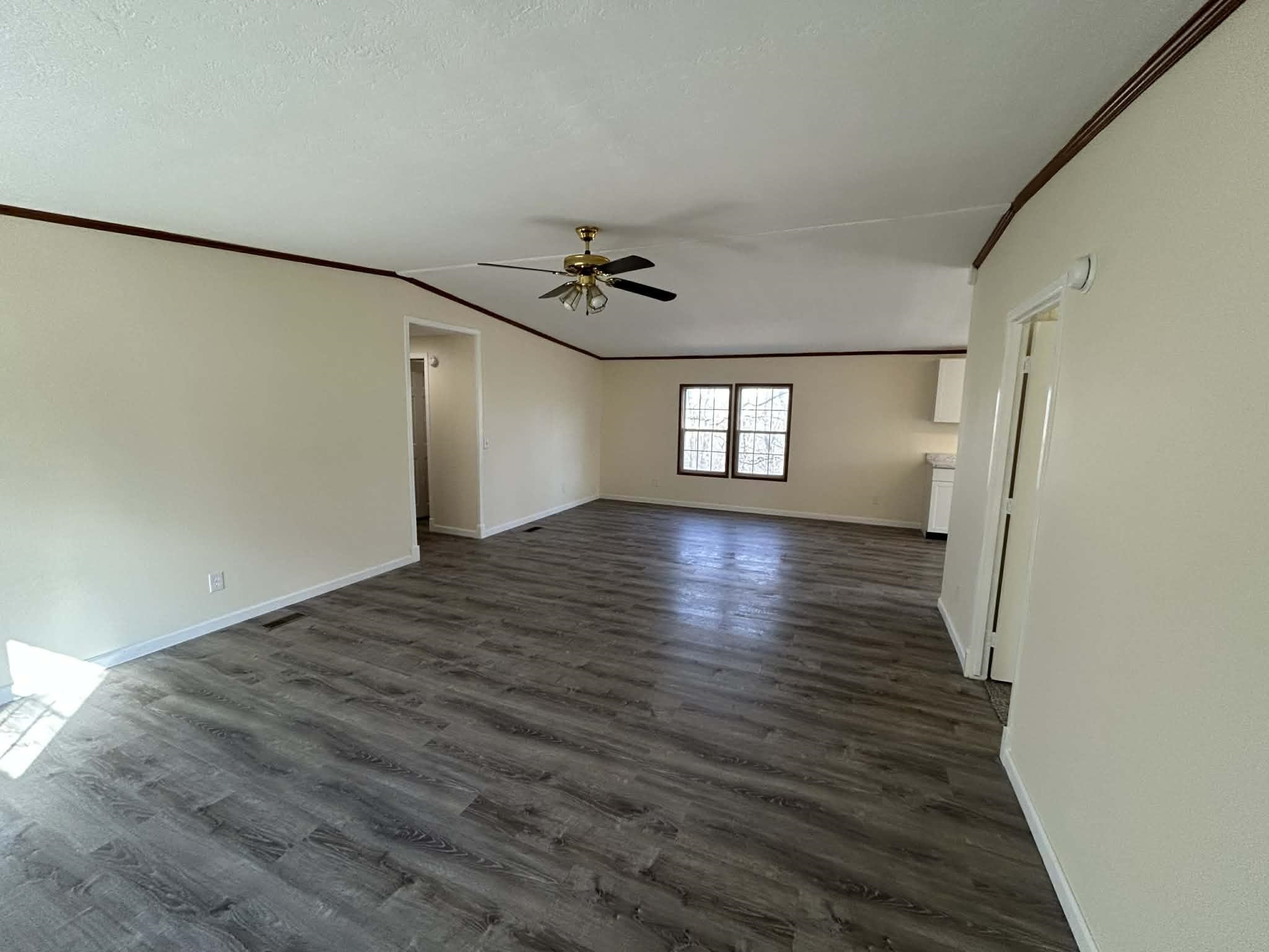 104 BENTWOOD DR, BLUE RIDGE, Virginia 24064, 3 Bedrooms Bedrooms, ,2 BathroomsBathrooms,Residential,104 BENTWOOD DR,674554 MLS # 674554 104 BENTWOOD DR, BLUE RIDGE, Virginia 24064, 3 Bedrooms Bedrooms, ,2 BathroomsBathrooms,Residential,104 BENTWOOD DR,674554 MLS # 674554