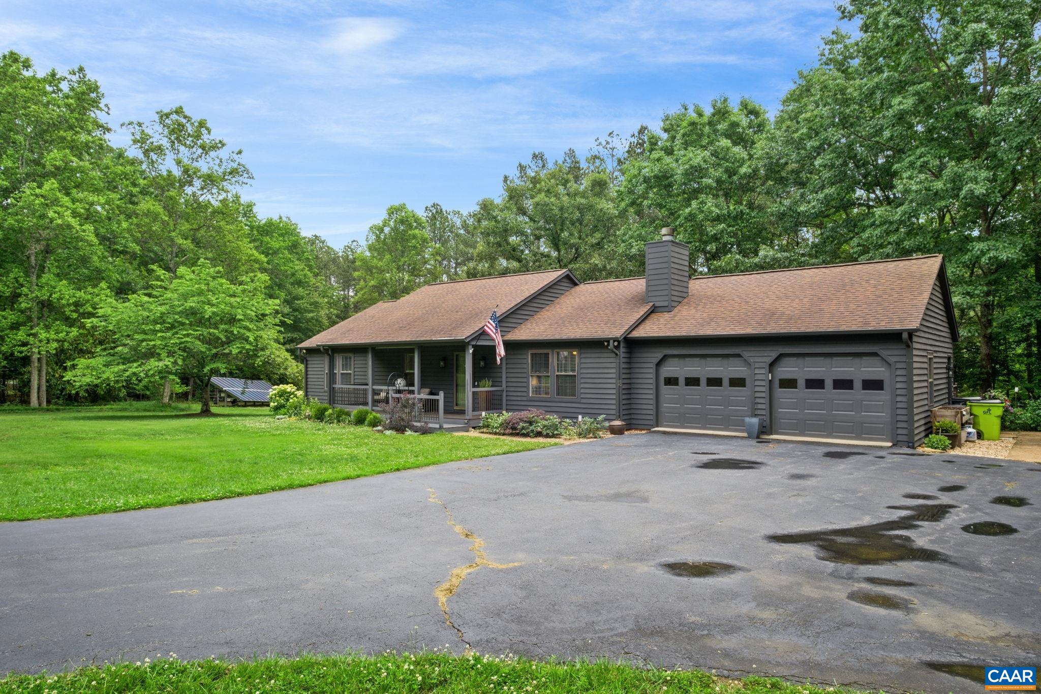 3309 MARTIN KINGS RD, CHARLOTTESVILLE, Virginia 22902, 4 Bedrooms Bedrooms, ,3 BathroomsBathrooms,Residential,3309 MARTIN KINGS RD,677814 MLS # 677814
