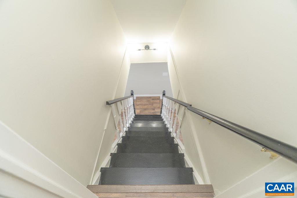 102 DORSET CT, CHARLOTTESVILLE, Virginia 22911, 5 Bedrooms Bedrooms, ,3 BathroomsBathrooms,Residential,102 DORSET CT,678495 MLS # 678495
