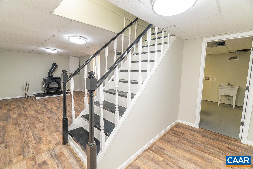 102 DORSET CT, CHARLOTTESVILLE, Virginia 22911, 5 Bedrooms Bedrooms, ,3 BathroomsBathrooms,Residential,102 DORSET CT,678495 MLS # 678495