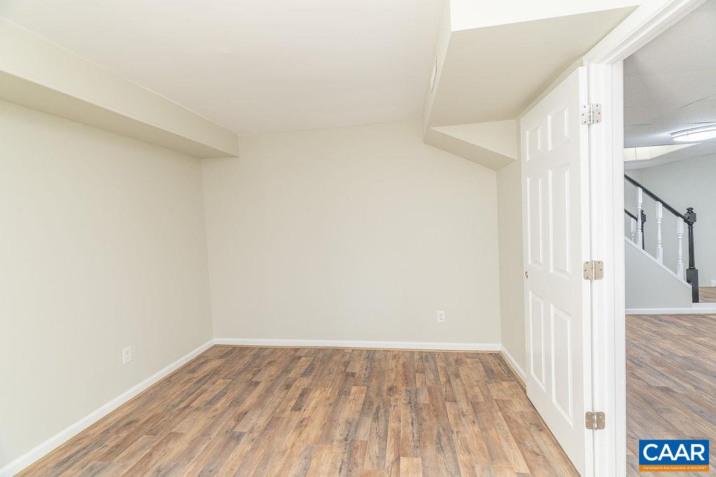 102 DORSET CT, CHARLOTTESVILLE, Virginia 22911, 5 Bedrooms Bedrooms, ,3 BathroomsBathrooms,Residential,102 DORSET CT,678495 MLS # 678495