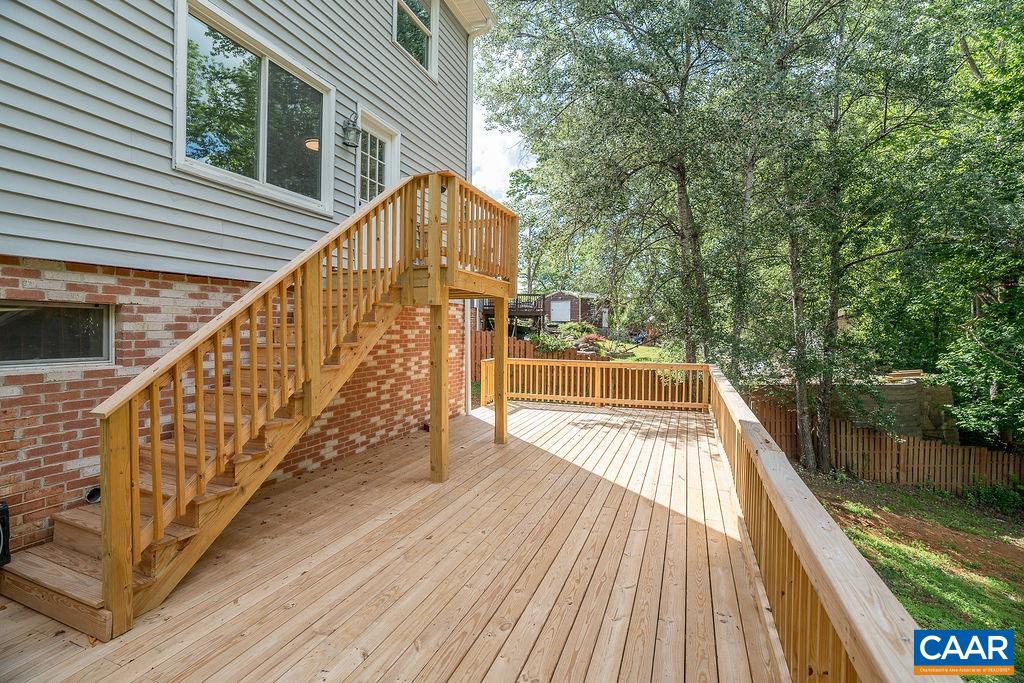 102 DORSET CT, CHARLOTTESVILLE, Virginia 22911, 5 Bedrooms Bedrooms, ,3 BathroomsBathrooms,Residential,102 DORSET CT,678495 MLS # 678495