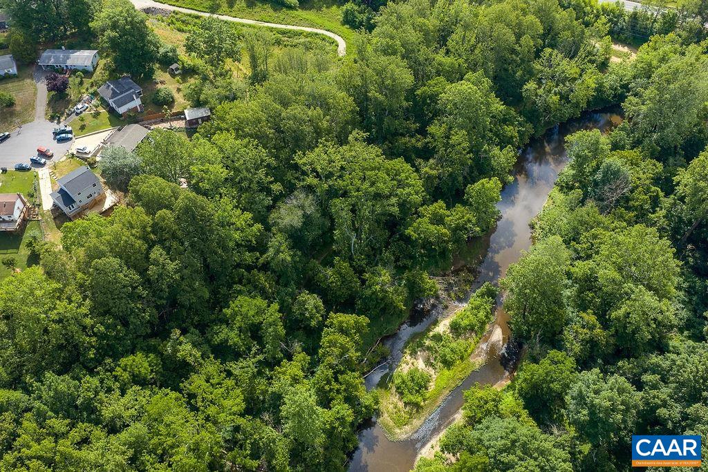 102 DORSET CT, CHARLOTTESVILLE, Virginia 22911, 5 Bedrooms Bedrooms, ,3 BathroomsBathrooms,Residential,102 DORSET CT,678495 MLS # 678495