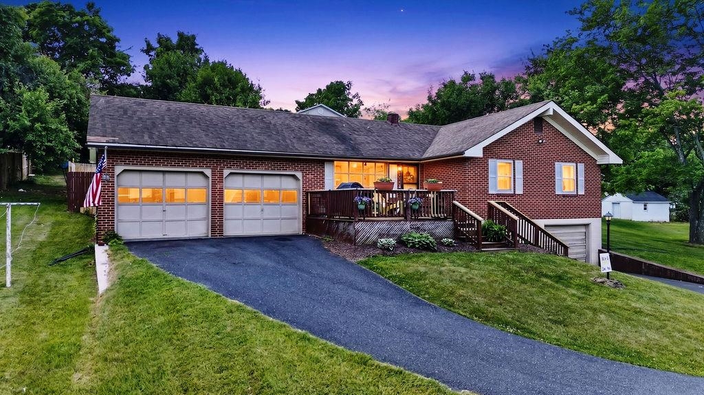 50 MISTY DAWN LN, STAUNTON, Virginia 24401, 3 Bedrooms Bedrooms, ,2 BathroomsBathrooms,Residential,50 MISTY DAWN LN,678497 MLS # 678497 50 MISTY DAWN LN, STAUNTON, Virginia 24401, 3 Bedrooms Bedrooms, ,2 BathroomsBathrooms,Residential,50 MISTY DAWN LN,678497 MLS # 678497