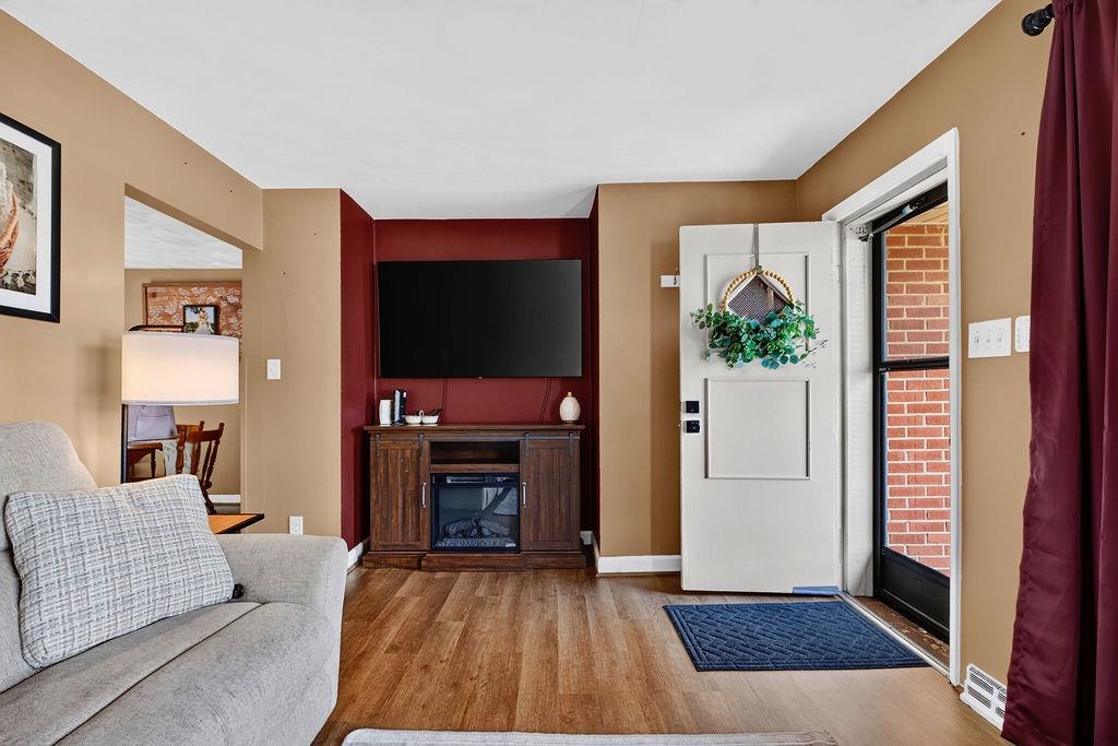 50 MISTY DAWN LN, STAUNTON, Virginia 24401, 3 Bedrooms Bedrooms, ,2 BathroomsBathrooms,Residential,50 MISTY DAWN LN,678497 MLS # 678497 50 MISTY DAWN LN, STAUNTON, Virginia 24401, 3 Bedrooms Bedrooms, ,2 BathroomsBathrooms,Residential,50 MISTY DAWN LN,678497 MLS # 678497