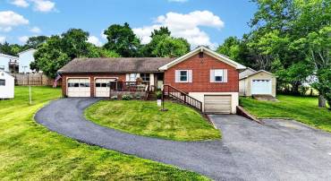 50 MISTY DAWN LN, STAUNTON, Virginia 24401, 3 Bedrooms Bedrooms, ,2 BathroomsBathrooms,Residential,50 MISTY DAWN LN,678497 MLS # 678497