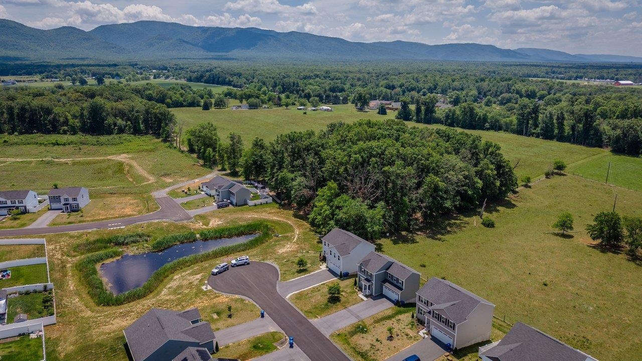 1115 SCRUGGS LN, GROTTOES, Virginia 24441, 4 Bedrooms Bedrooms, ,2 BathroomsBathrooms,Residential,Matthew & Jennifer Diehl,1115 SCRUGGS LN,678513 MLS # 678513 1115 SCRUGGS LN, GROTTOES, Virginia 24441, 4 Bedrooms Bedrooms, ,2 BathroomsBathrooms,Residential,Matthew & Jennifer Diehl,1115 SCRUGGS LN,678513 MLS # 678513