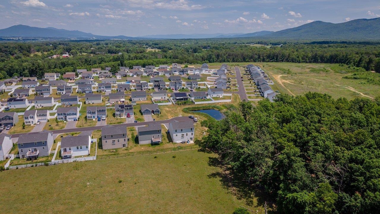 1115 SCRUGGS LN, GROTTOES, Virginia 24441, 4 Bedrooms Bedrooms, ,2 BathroomsBathrooms,Residential,Matthew & Jennifer Diehl,1115 SCRUGGS LN,678513 MLS # 678513 1115 SCRUGGS LN, GROTTOES, Virginia 24441, 4 Bedrooms Bedrooms, ,2 BathroomsBathrooms,Residential,Matthew & Jennifer Diehl,1115 SCRUGGS LN,678513 MLS # 678513