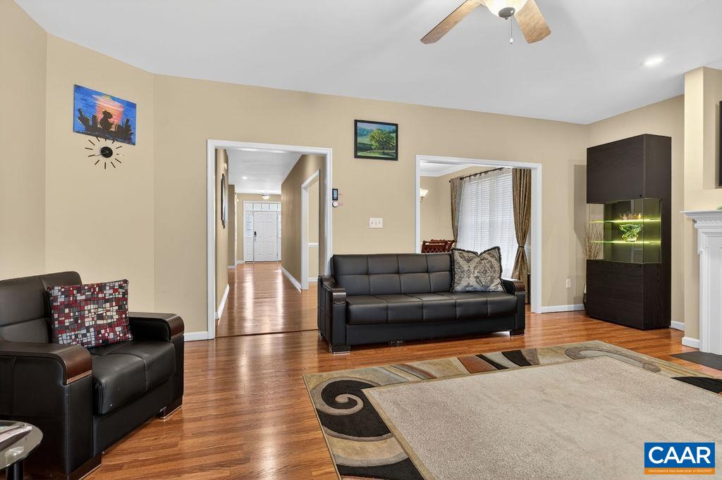 153 DEERWOOD RD, CHARLOTTESVILLE, Virginia 22911, 3 Bedrooms Bedrooms, ,2 BathroomsBathrooms,Residential,153 DEERWOOD RD,678514 MLS # 678514