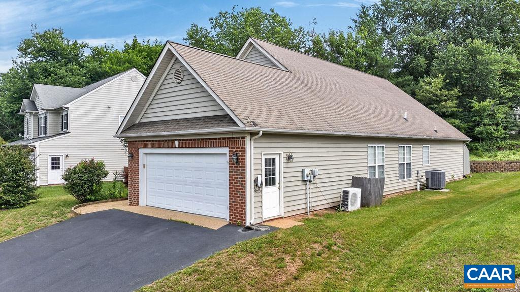 153 DEERWOOD RD, CHARLOTTESVILLE, Virginia 22911, 3 Bedrooms Bedrooms, ,2 BathroomsBathrooms,Residential,153 DEERWOOD RD,678514 MLS # 678514